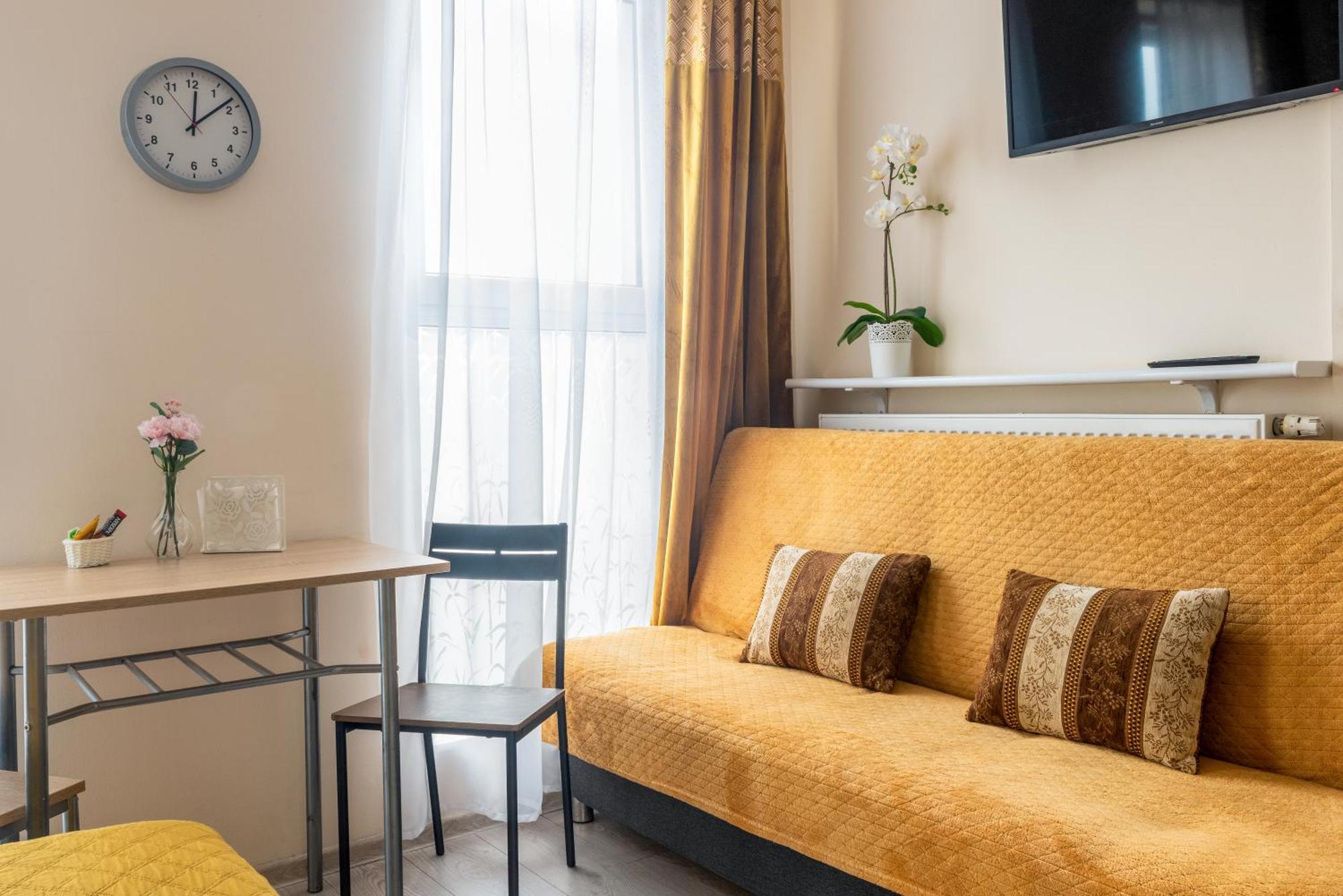Cozy Modern Apartment Astoria Magic Orange Old Town Красков Екстериор снимка