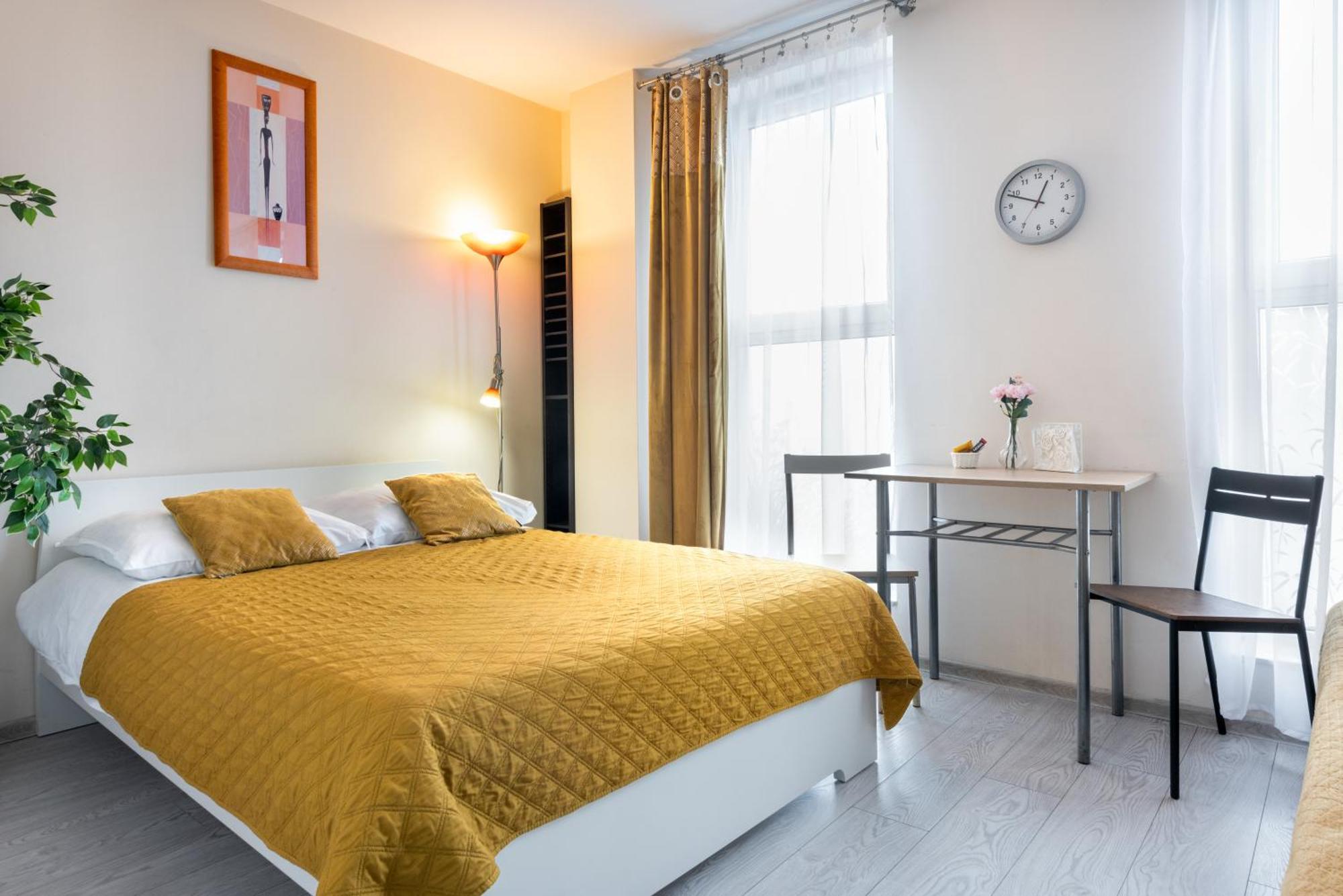 Cozy Modern Apartment Astoria Magic Orange Old Town Красков Екстериор снимка