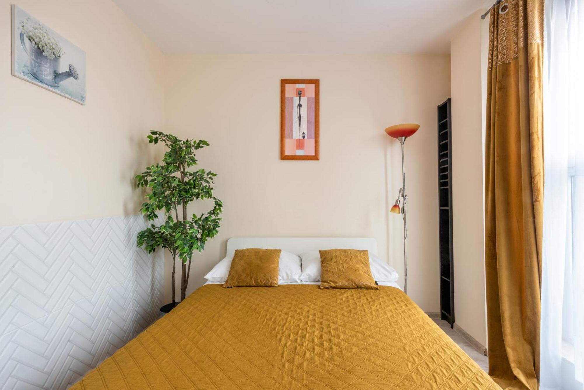 Cozy Modern Apartment Astoria Magic Orange Old Town Красков Екстериор снимка